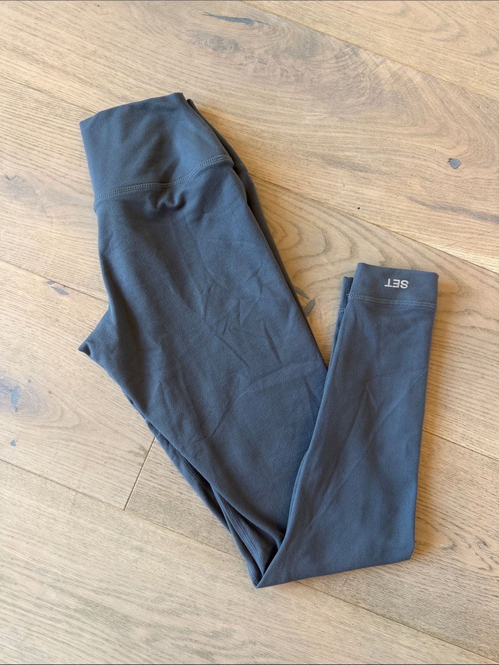 SET Active Leggings